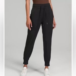 Lululemon Ready to Rulu joggers